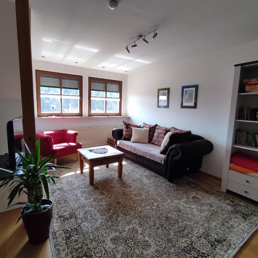 Ferienwohnung Adelhardt Eckersdorf المظهر الخارجي الصورة